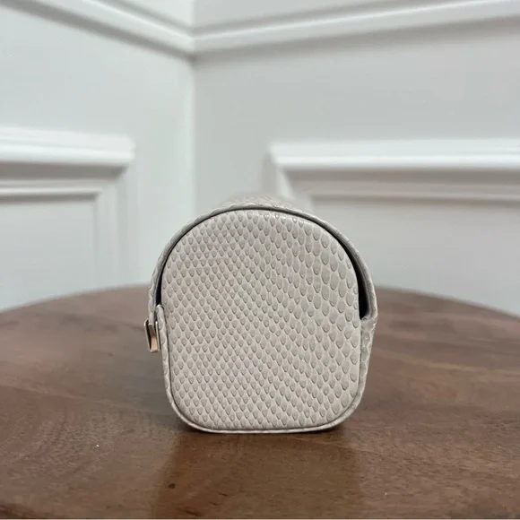 JIMMY CHOO -Sunglass Case